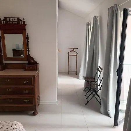 蓝屋圣玛尔塔二世公寓 Lisboa